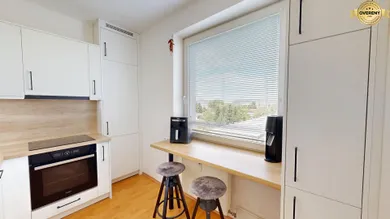 Na prenájom 2-izbový byt, 55 m², Senica, Palárikova