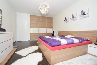 Na prenájom 4-izbový byt, 135 m², Bratislava-Nové Mesto