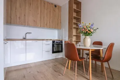 Mieszkania na wynajem, 2-pokojowe, Bratislava-Petržalka · €750