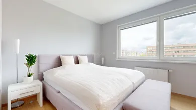 Na predaj 3-izbový byt, 79 m², Bratislava-Ružinov, Kaštieľska
