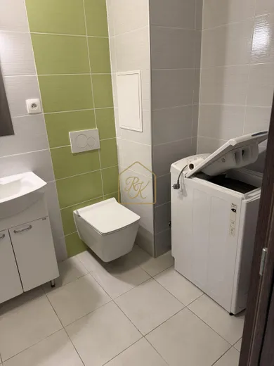 Eladó lakások, 1-szobás, Nitra · €130 000