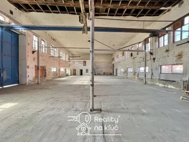 Na predaj objekt, 515 m², Nové Zámky, Komárňanská cesta