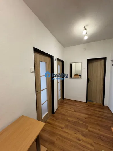 Na predaj 2-izbový byt, 36 m², Považská Bystrica, Mládežnícka