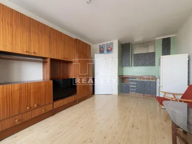Na predaj 1-izbový byt, 25 m², Topoľčany