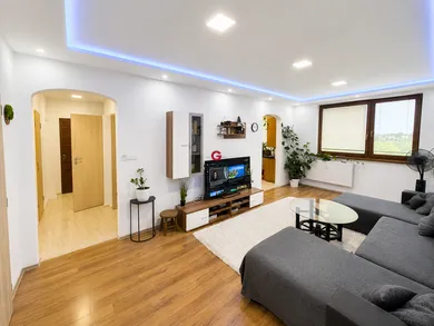 Na predaj 3-izbový byt, 66 m², Michalovce, Konečná