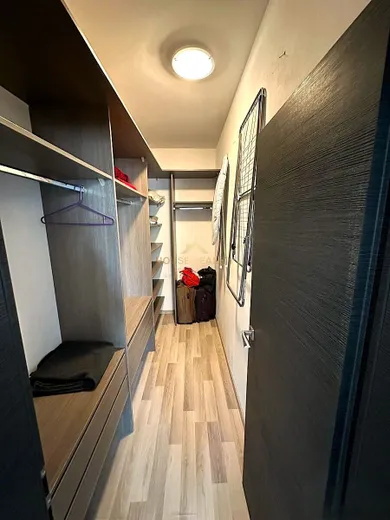 Na prenájom 2-izbový byt, 56 m², Bratislava-Nové Mesto, Ďumbierska