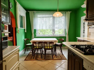 Mieszkania na sprzedaż, 3-pokojowe, Levice · €144 900