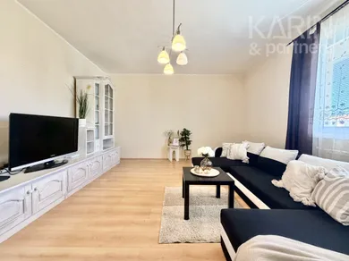 Na predaj 3-izbový byt, 85 m², Šamorín, Hlboká cesta