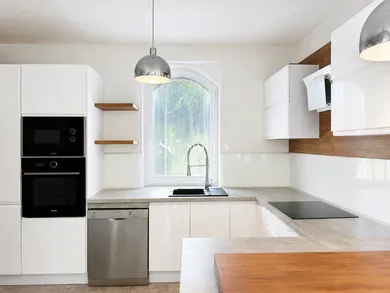 Na predaj dom, 160 m², Banská Bystrica, Kynceľovská cesta