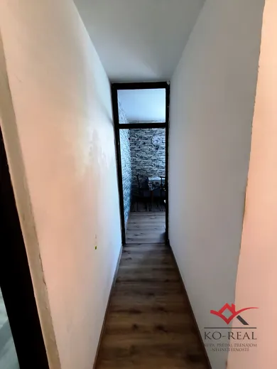 Na predaj 3-izbový byt, 72 m², Nové Mesto nad Váhom, Klčové
