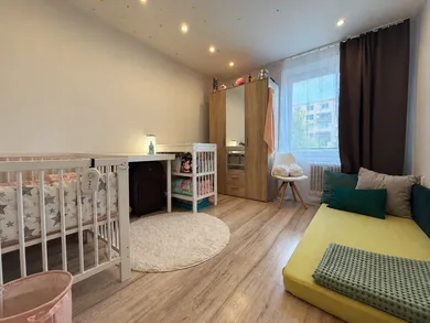 Na predaj 3-izbový byt, 66 m², Tlmače, Dlhá