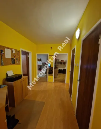 Na predaj 3-izbový byt, 76 m², Bratislava-Dúbravka, Homolova