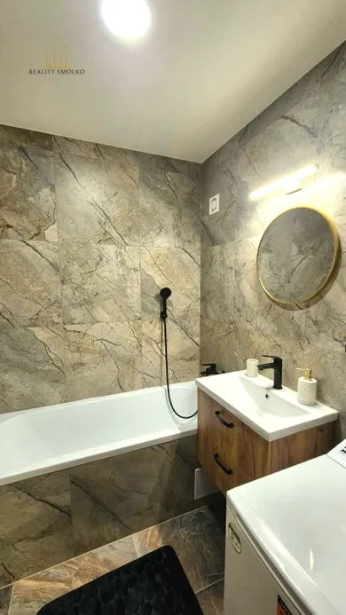 Na prenájom 1-izbový byt, 43 m², Prešov, Čergovská