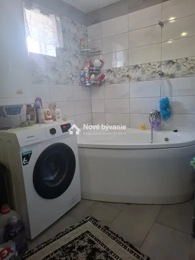 Na predaj 5-izbový dom, 90 m², Čaklov