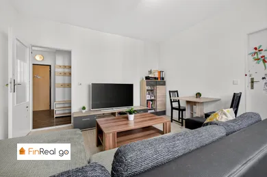 Na predaj 3-izbový byt, 59 m², Bratislava-Petržalka