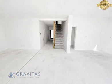 Na predaj 5-izbový dom, 157 m², Bratislava-Záhorská Bystrica