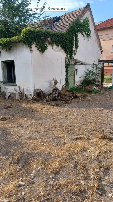 Na predaj pozemok, 514 m², Komárno