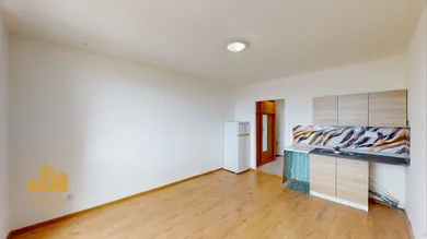 Mieszkania na sprzedaż, 1-pokojowe, Žiar nad Hronom · €29 900