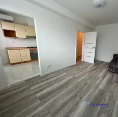 Na predaj 1-izbový byt, 34 m², Bratislava-Podunajské Biskupice