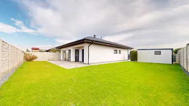 Na prenájom dom, 104 m², Špačince, Poľná