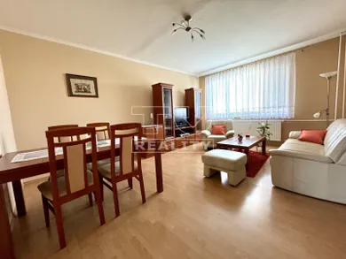Mieszkania na sprzedaż, 3-pokojowe, Zlaté Moravce · €175 000