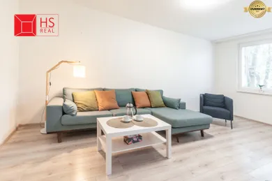 Na predaj 3-izbový byt, 83 m², Nové Zámky, T. G. Masaryka