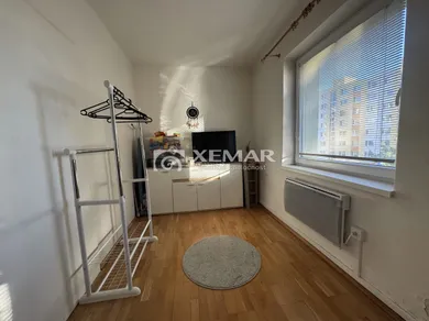 Na predaj 3-izbový byt, 60 m², Banská Bystrica