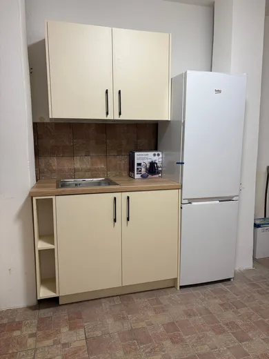 Na prenájom 1-izbový byt, 27 m², Trnava, Ulica Ľudmily Podjavorinskej