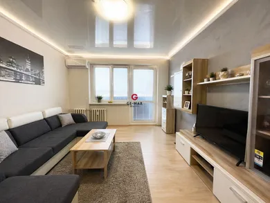 Mieszkania na sprzedaż, 2-pokojowe, Trebišov · €97 900