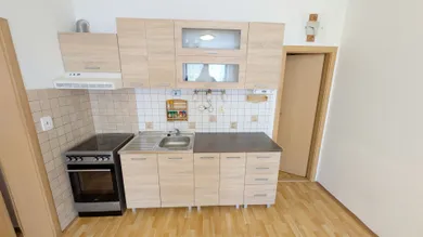 Na prenájom 2-izbový byt, 45 m², Malacky, Záhorácka