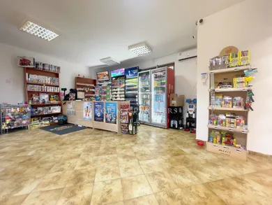 Obiekty na sprzedaż, Komárno · €35 000