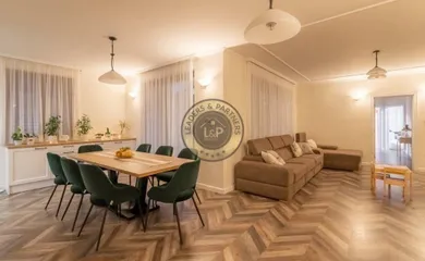 Na predaj 7-izbový dom, 206 m², Duna lakó park