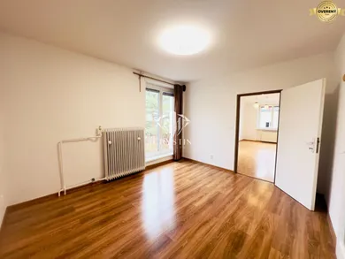 Na predaj 2-izbový byt, 56 m², Trenčianske Teplice, Štvrť SNP