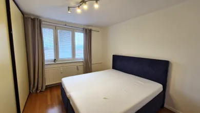 Na predaj 3-izbový byt, 68 m², Trenčín, Kapitána Nálepku