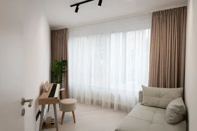 Na prenájom 3-izbový byt, 65 m², Bratislava-Staré Mesto