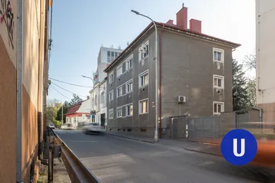 Mieszkania na sprzedaż, 2-pokojowe, Nové Zámky · €114 900