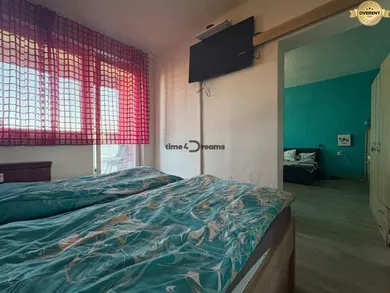 Na predaj 3-izbový byt, 65 m², Levice