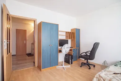 Na predaj 3-izbový byt, 81 m², Nové Zámky, Nábrežná