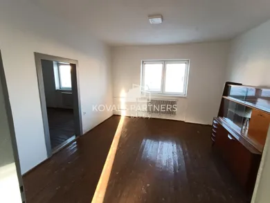 Na predaj 3-izbový dom, 90 m², Šurany, -