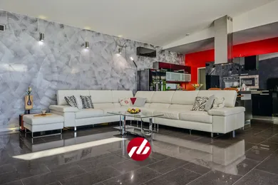 Na predaj 4-izbový dom, 185 m², Lukavica