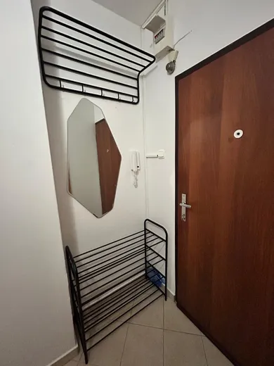 Na prenájom 1-izbový byt, 38 m², Bratislava-Dúbravka, Nejedlého