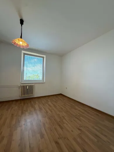 Na predaj 3-izbový byt, 77 m², Skalica, Pod Hájkom