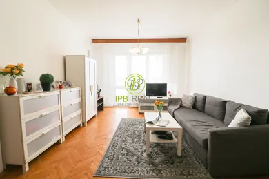 Na predaj 1-izbový byt, 43 m², Bratislava-Ružinov, Martinčekova