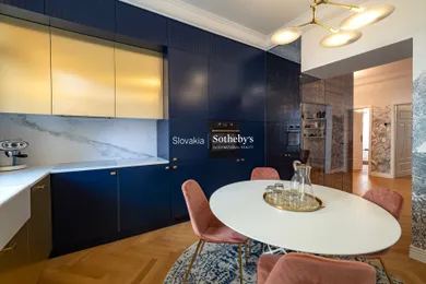 Na predaj 3-izbový byt, 94 m², Bratislava-Staré Mesto, Palisády