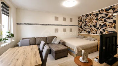 Квартири на продаж, 2-кімнатні, Košice-Nad jazerom · €165 000