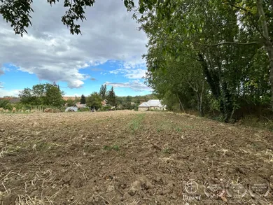 Na predaj pozemok, Bardoňovo