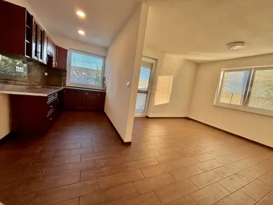 Na predaj 3-izbový dom, 88 m², Galanta, Veterná ulica