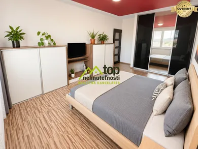 Na predaj 2-izbový byt, 66 m², Bošany, Janka Kráľa