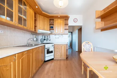 Na predaj 4-izbový byt, 84 m², Prievidza, I. Krasku