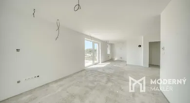 Na predaj dom, 104 m², Hlohovec